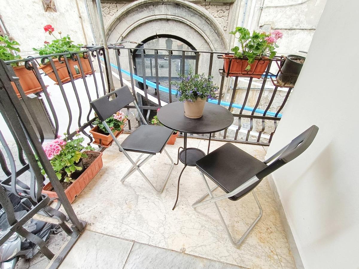 A Casa E Cardetella Lejlighed Napoli Eksteriør billede